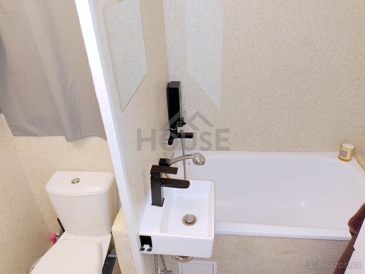 Prodej bytu 2+kk, 35 m², Praha 10 - Vršovice., ev.č. 00951 - 17