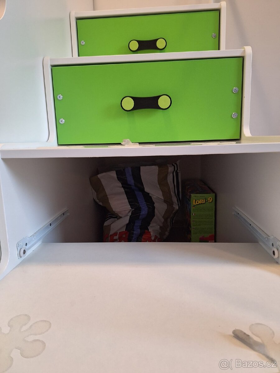 Patrová postel - 17