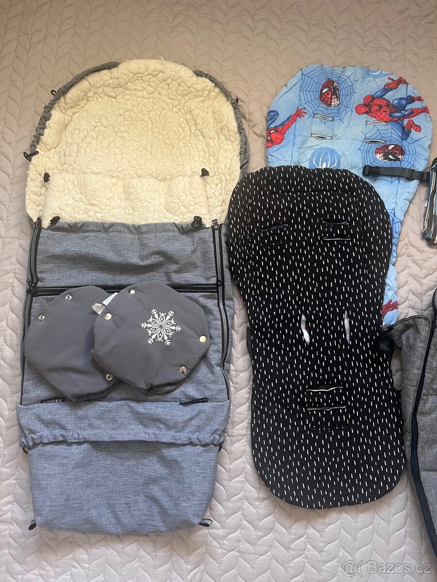 Thule Urban Glide 2 + korba a příslušenství - cena k jednání - 17