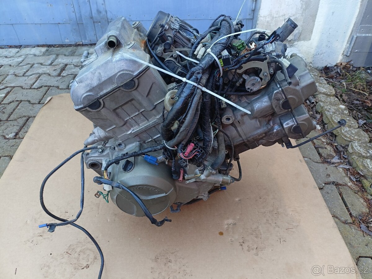 Honda xl 1000 Varadero - 17