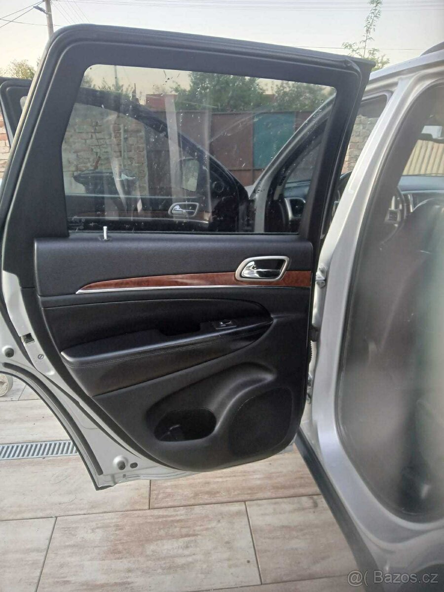 Jeep Grand Cherokee 4x4 - 17
