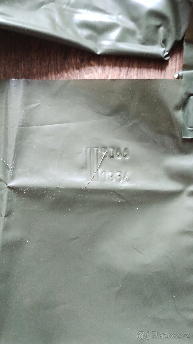 Protichemické obleky-2 kusy - 17