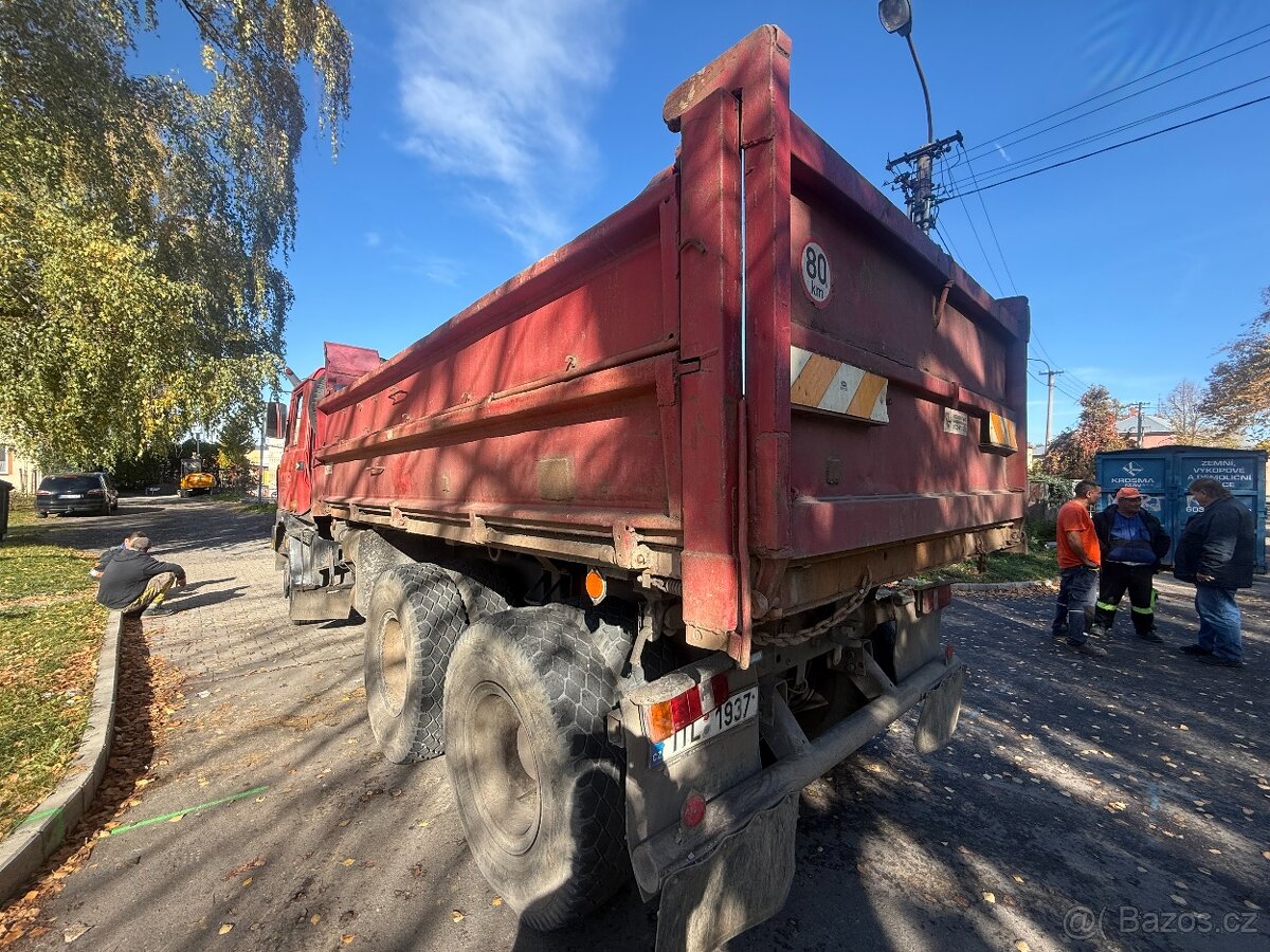 Tatra 815 T3 6x6 sklápěčka - 17