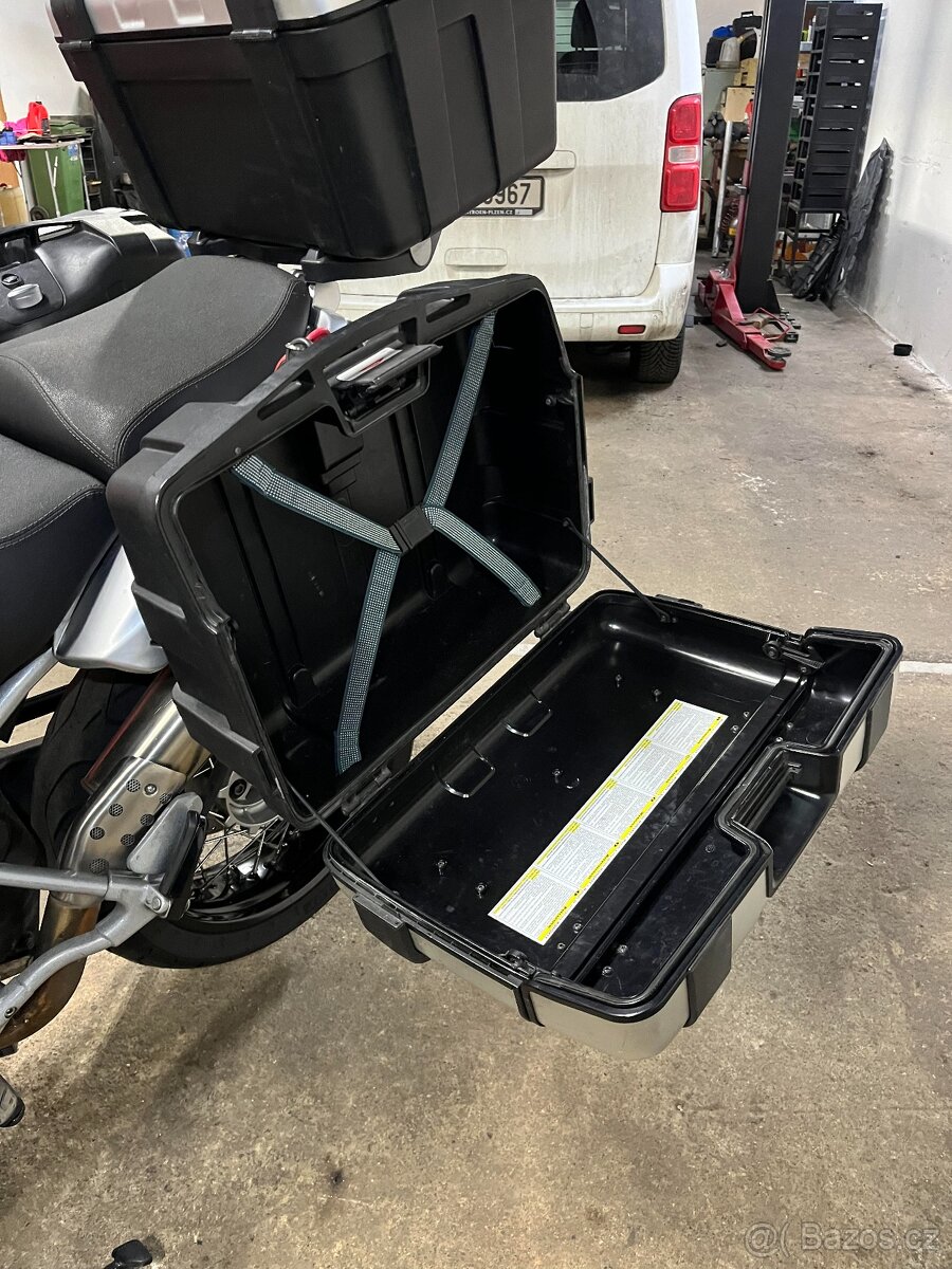 MOTO GUZZI Stelvio 1200 4v - 17