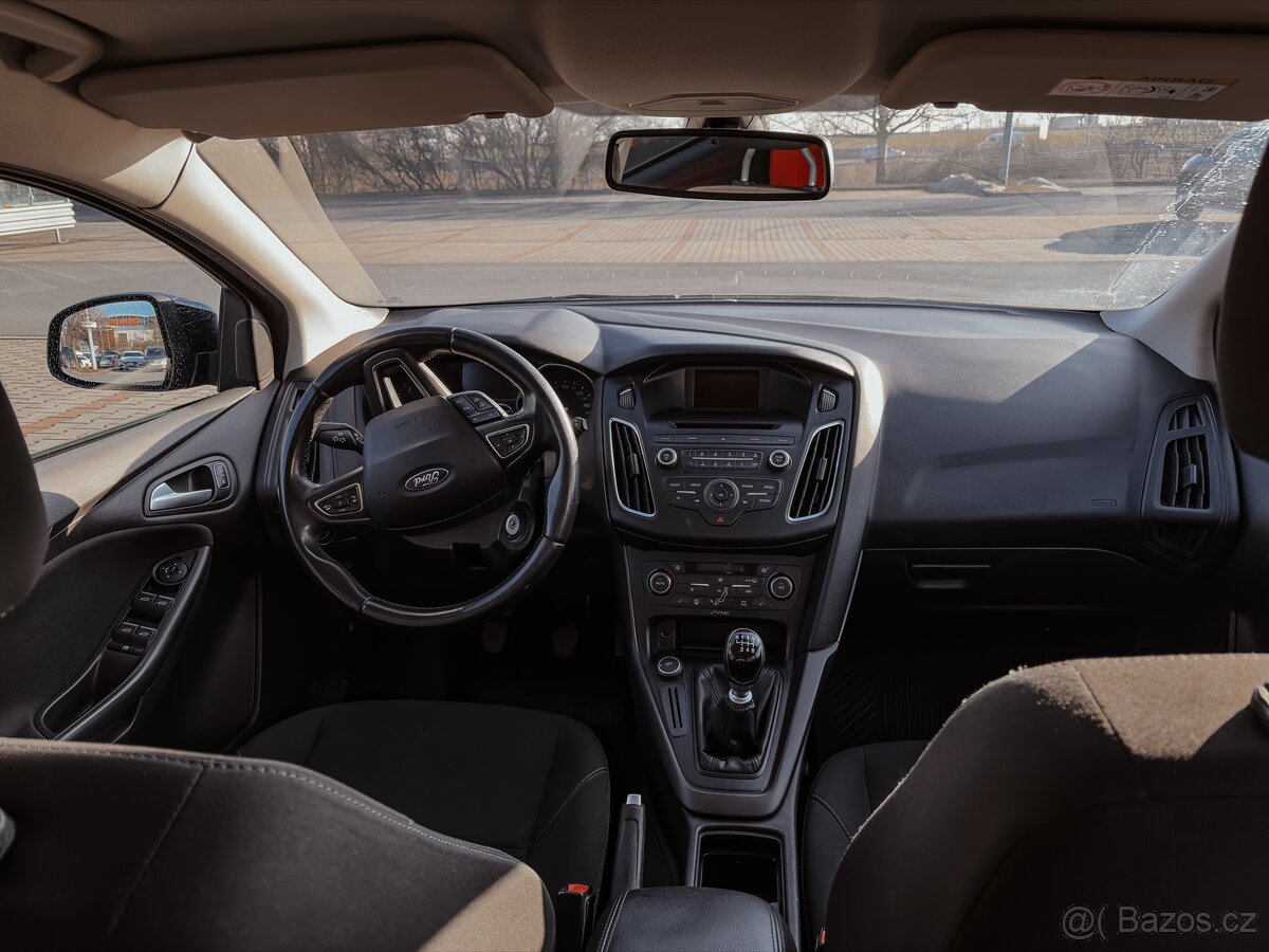 Ford Focus - 17