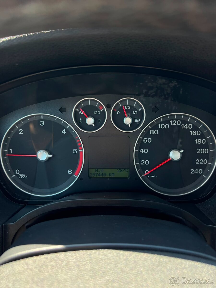 Prodávám Ford Focus rok. 2009 1.8 TDCi - 17