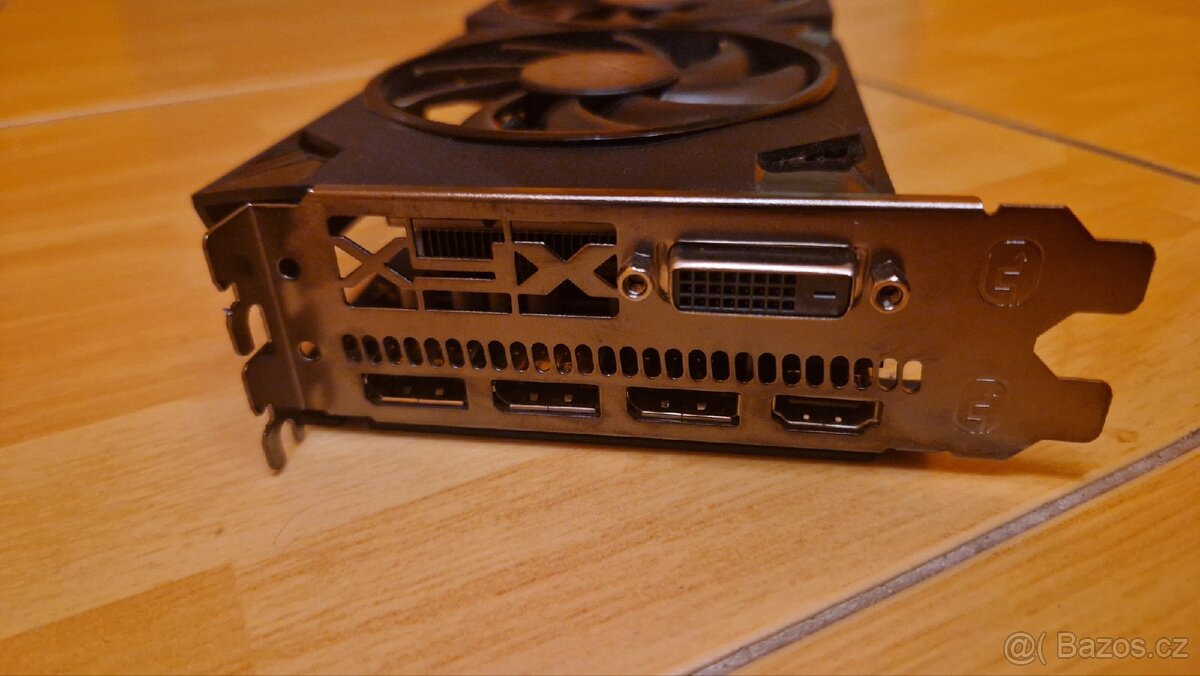 Grafické karty PCI-E plně funkční - 17