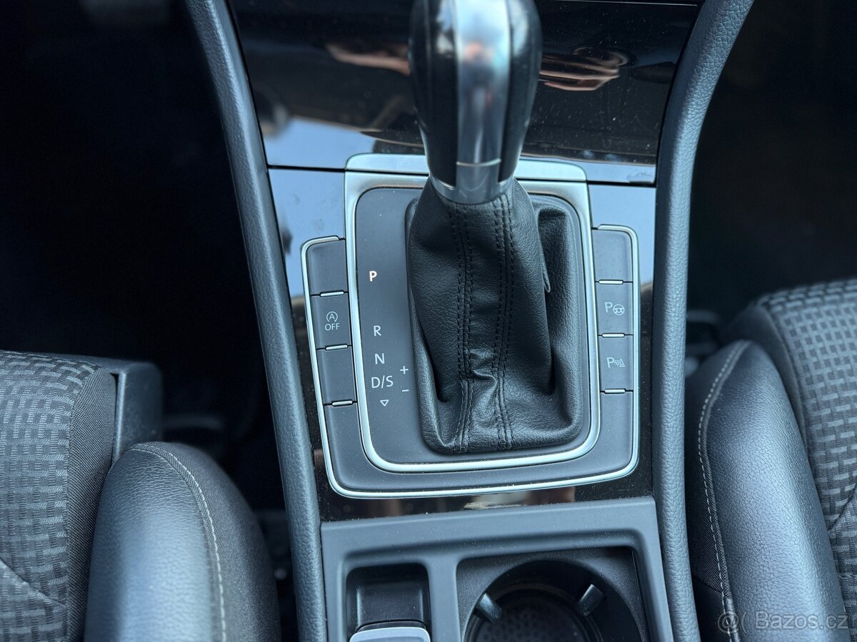 VW GOLF 7 HIGHLINE 1.4 TSI DSG - 17