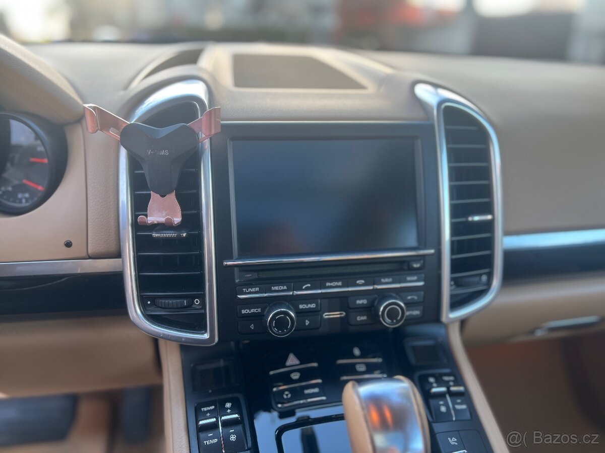 PORSCHE CAYENNE | 3.0 TDi | SERVIS - 17