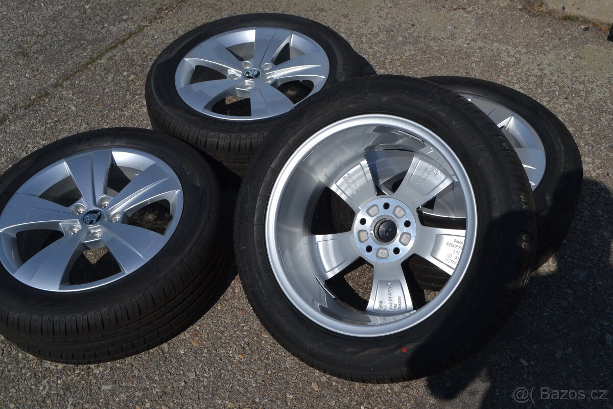 Š.Superb III, VW Passat B8- NOVÝ letní Alu komplet 215/55R17 - 17