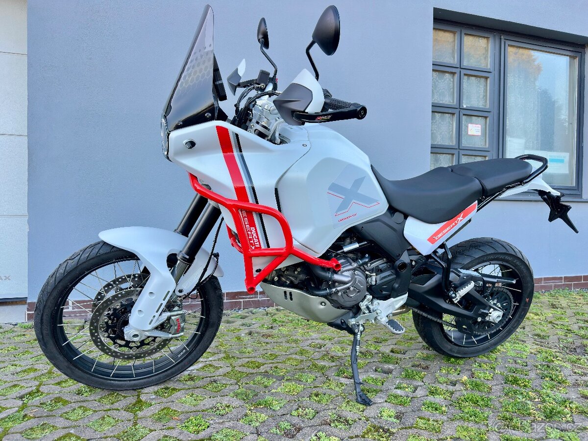 Ducati desert X - 17