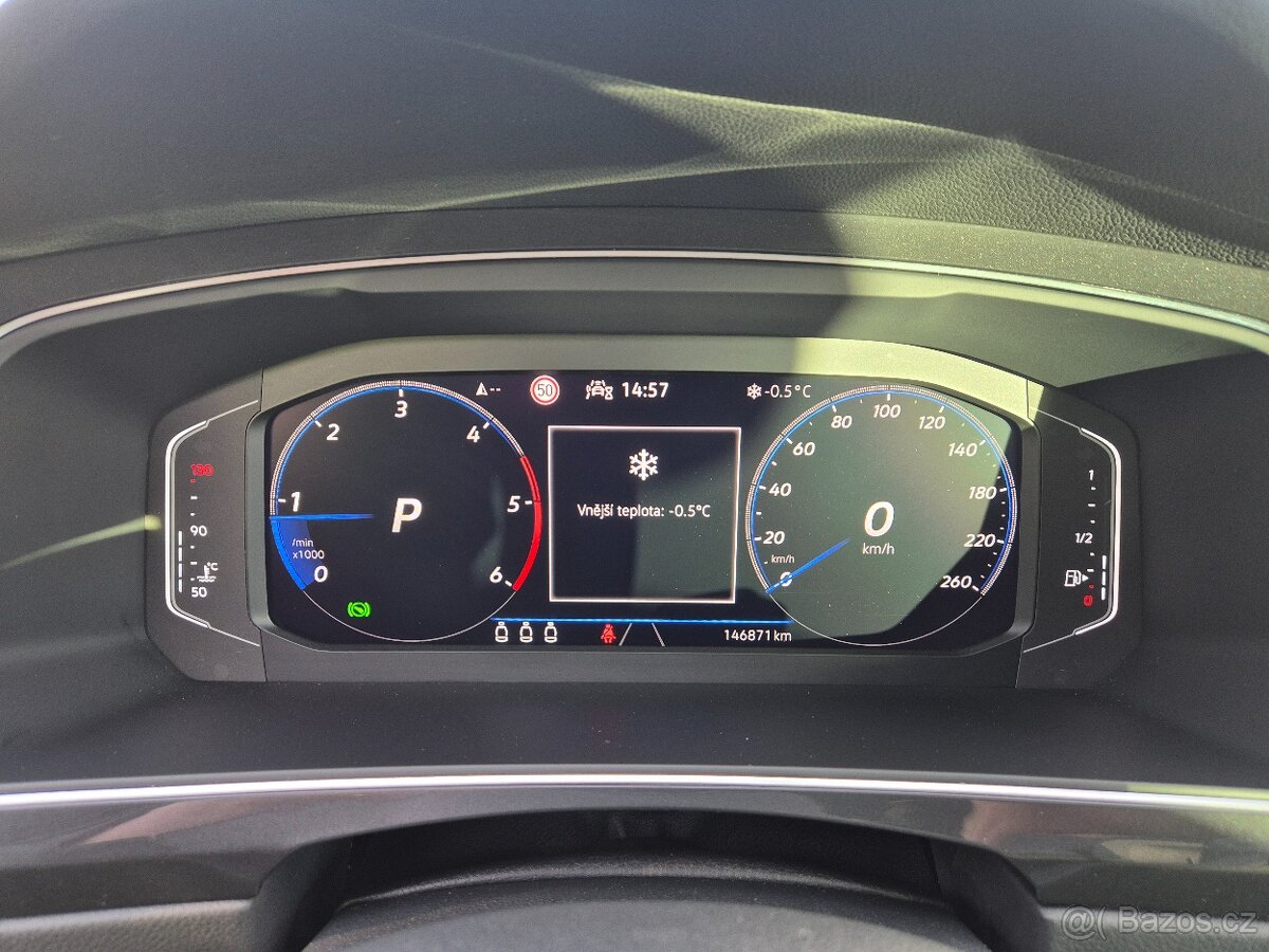 Volkswagen Tiguan 2.0 TDi 110kw DSG R-LINE 2022 ZÁRUKA - 17