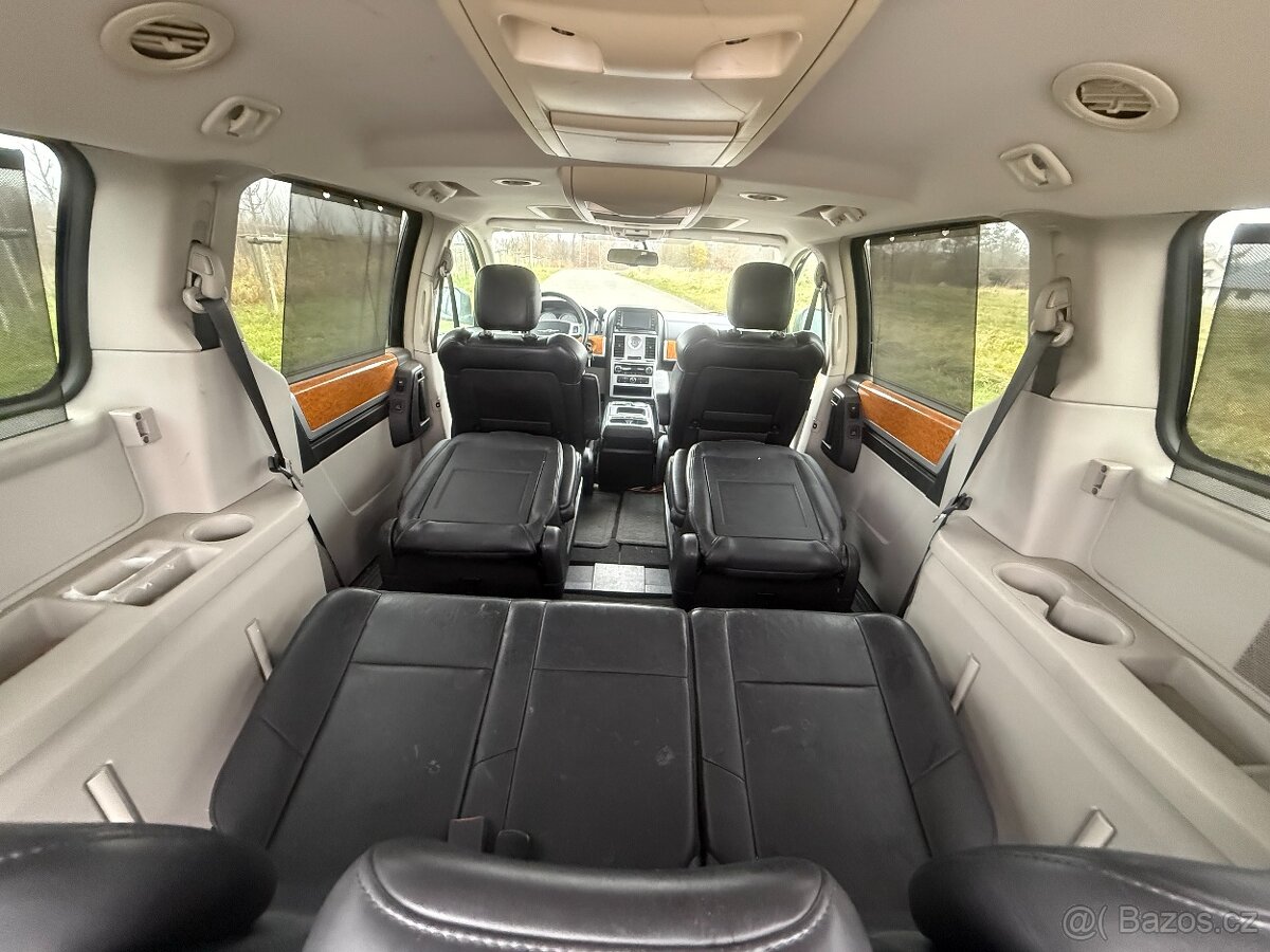 Chrysler Grand Voyager 2,8 CRD Automat 7mist stl 10/27 - 17