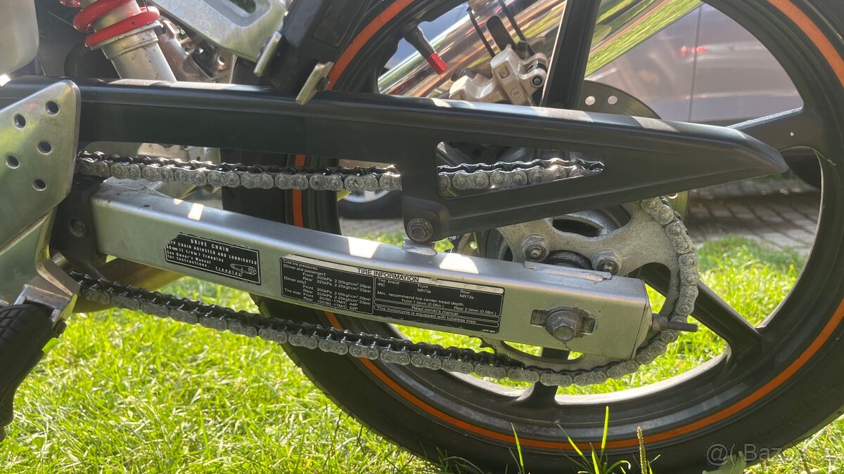 Honda cbr 125r jc34 - 17