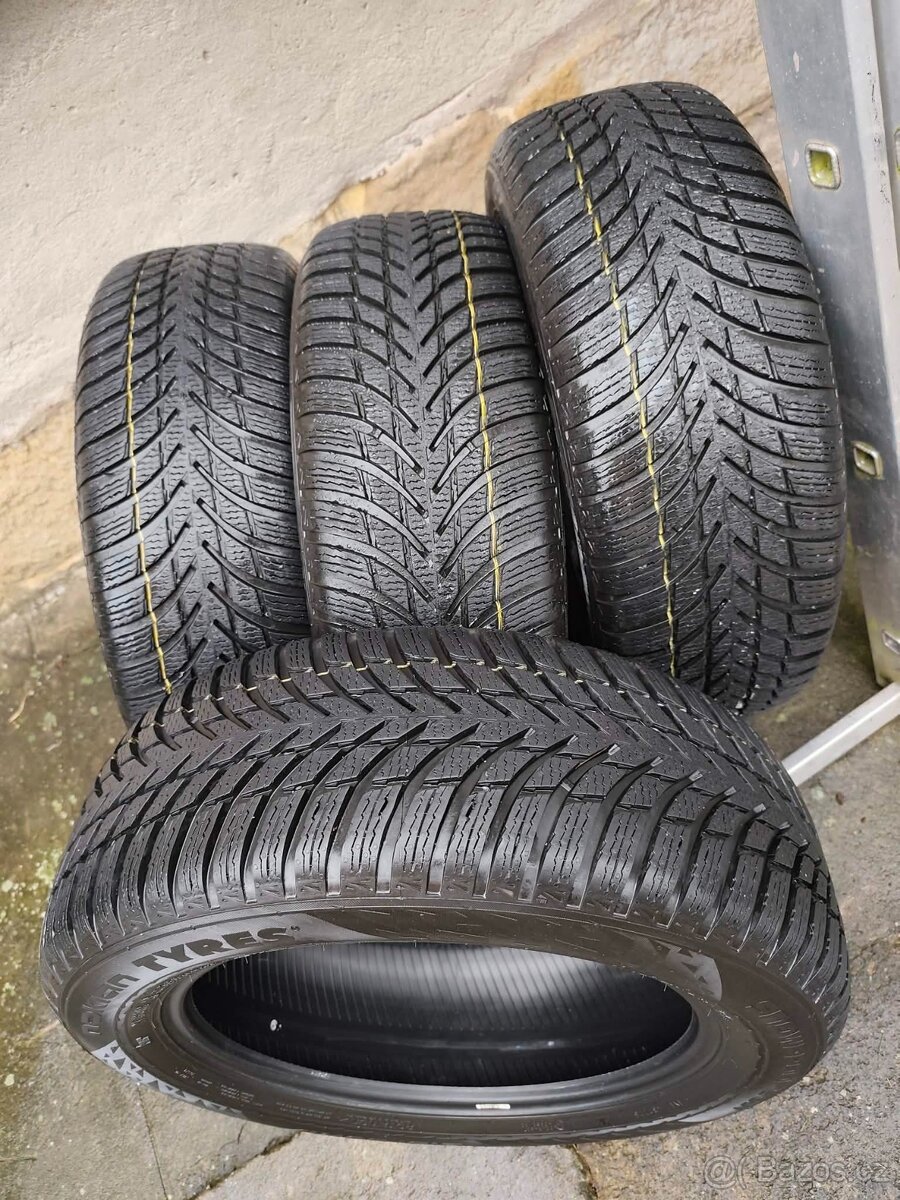 215/60 R17 96H NOKIAN Snowproof - 17