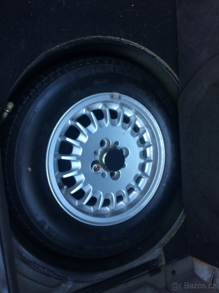 Bmw e30 touring - 17