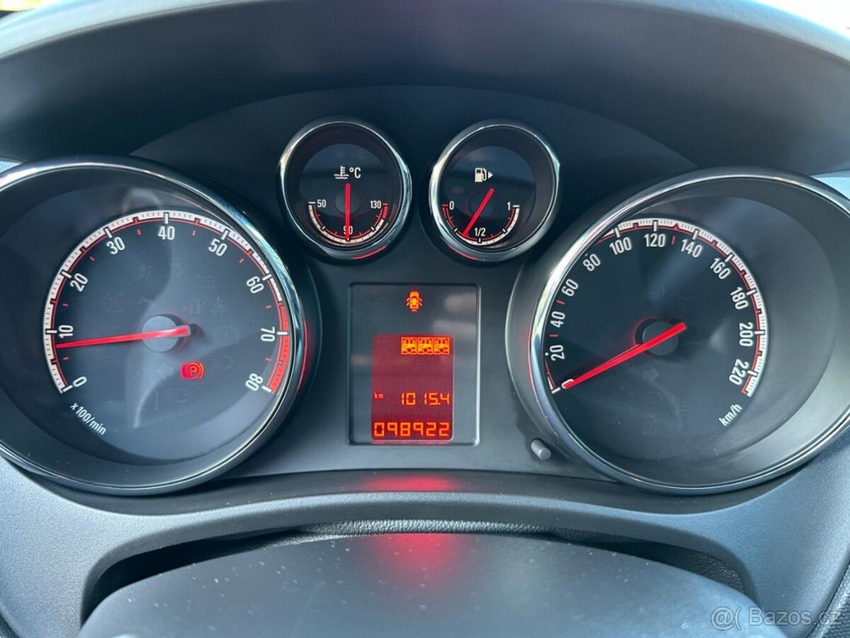 Prodávám Opel Meriva 1.4 Turbo 88kw - 17