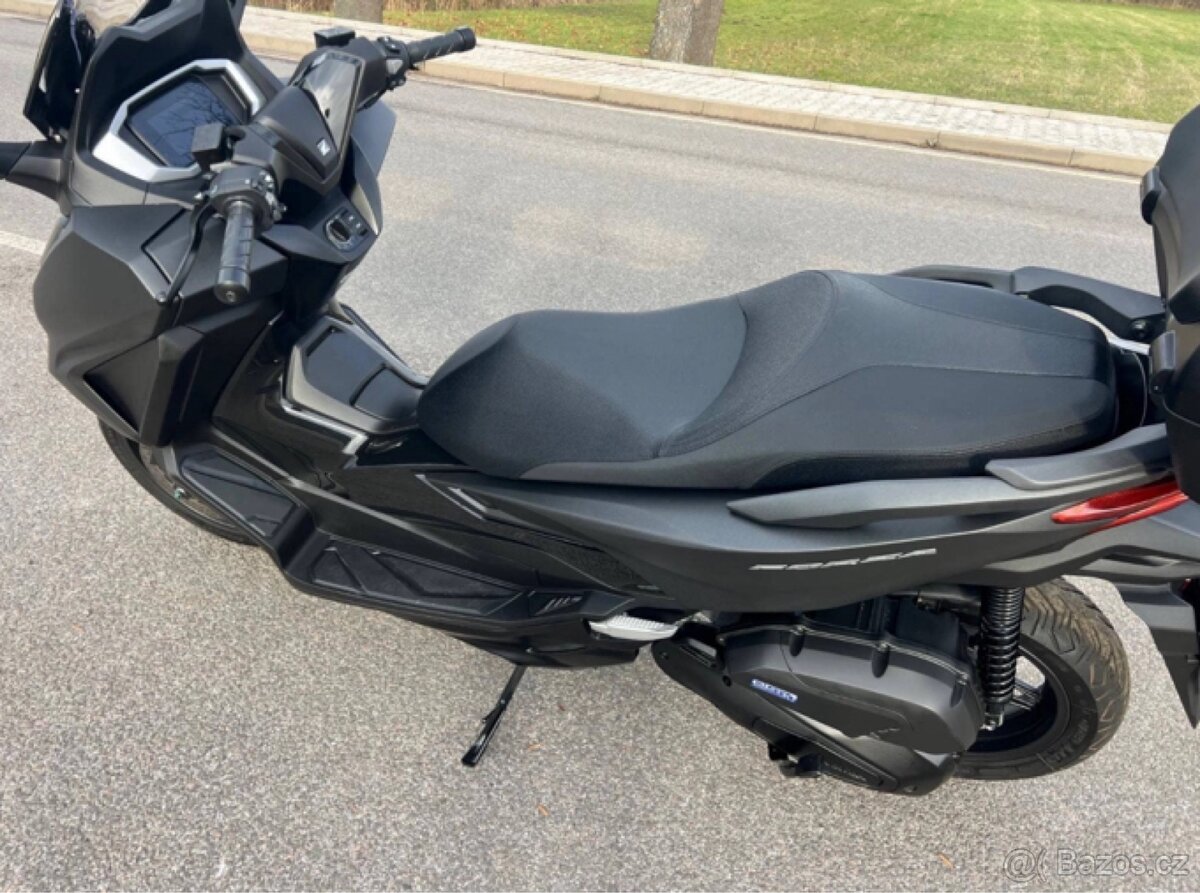 Prodám HONDA FORZA 125 ABS - 17