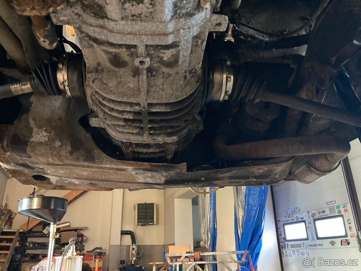 Vw T3 1.6 D obytná - 17