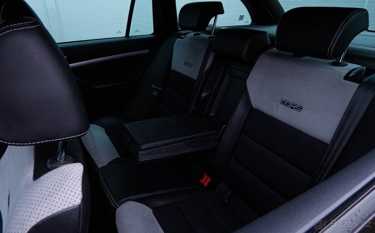 Škoda Octavia Combi RS 2.0 TDI - 17