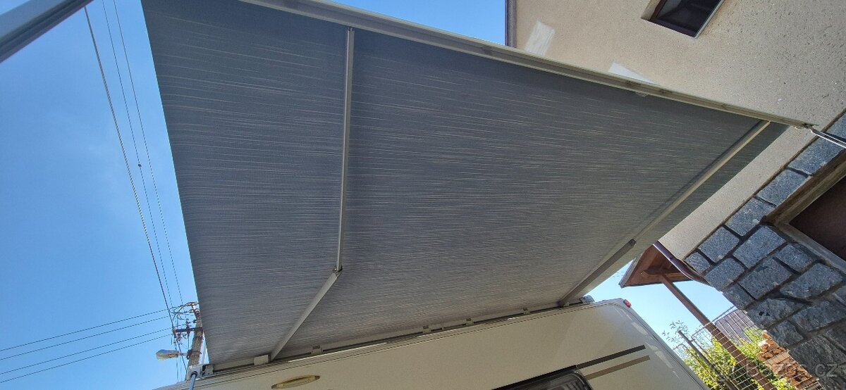 Obytný přívěs Swift Sprite Major 4 FB - plně vybavený - 17