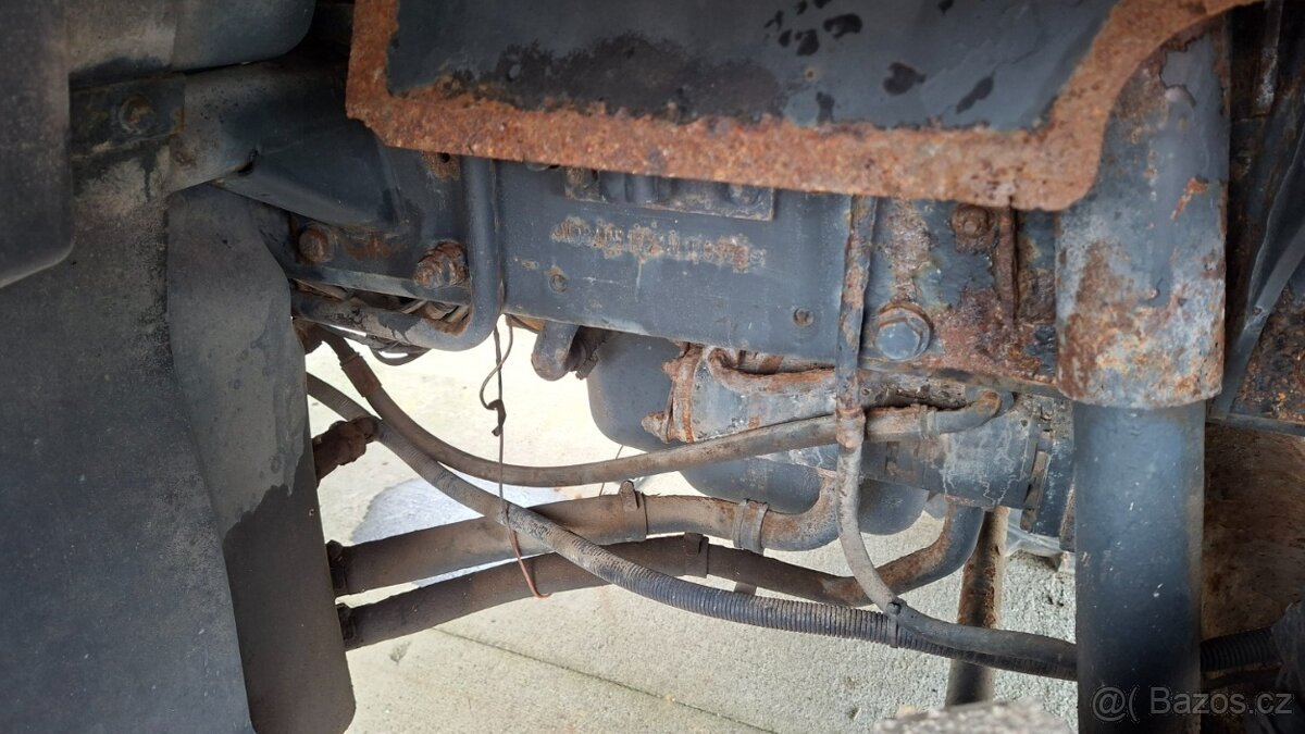 MB UNIMOG U400 4X4 - 17