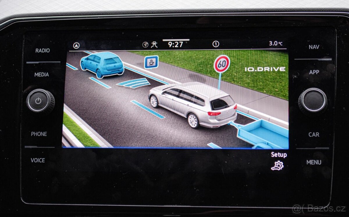 Volkswagen Passat Variant 2.0 TDI DSG - 17