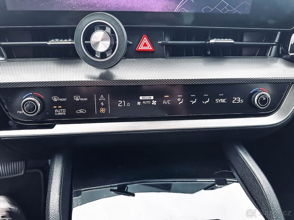 Kia Sportage 1.6 CRDi mHEV Platinum A/T - 17