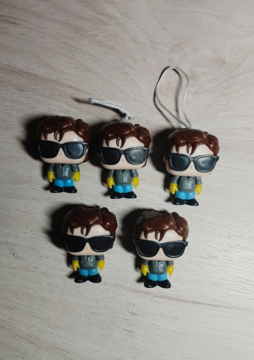 Stranger Things Kinder Joy postavičky - 17