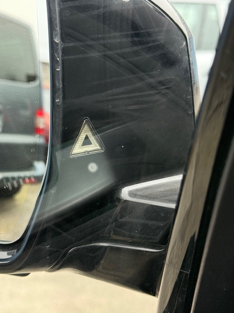 X6 xDrive30d F16, rok 2018 - 17