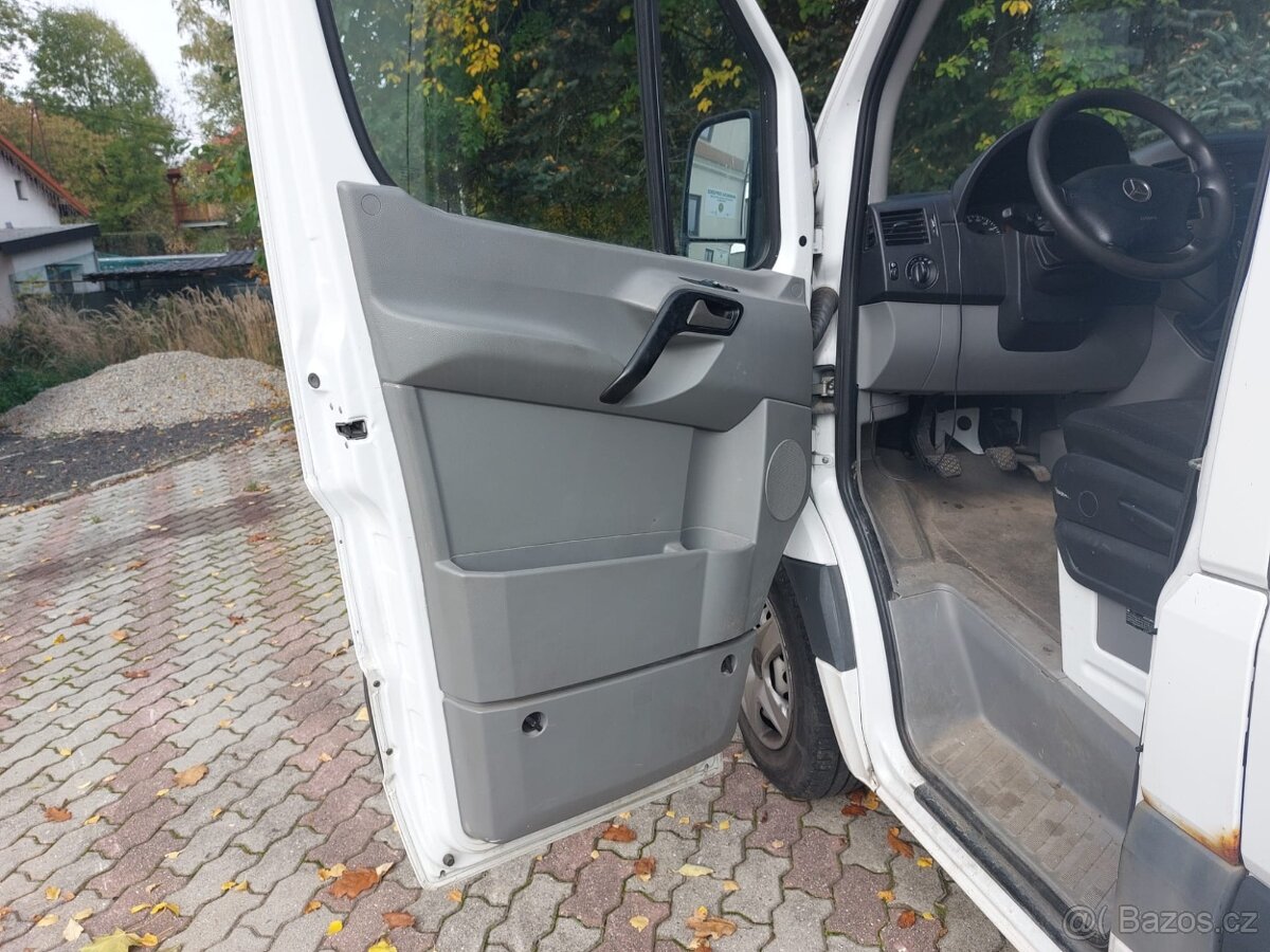 Prodam Mercedes Sprinter 2,2 CDI - 200600 Km / Odpocet DPH - 17