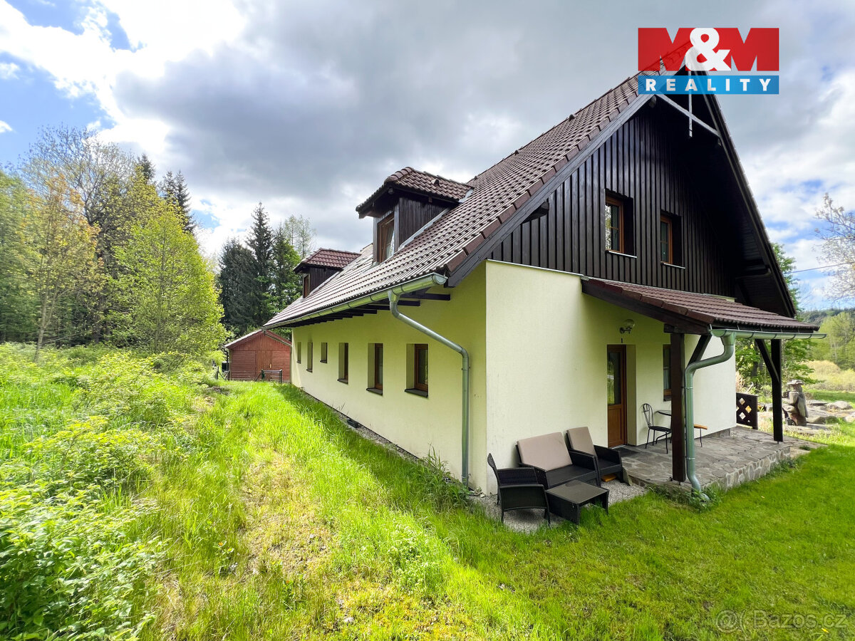 Prodej rodinného domu, 254 m², Stožec - 17