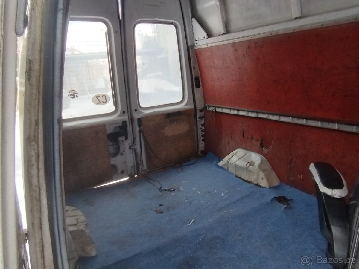 Ford Transit 2,5 diesel maxi - 17