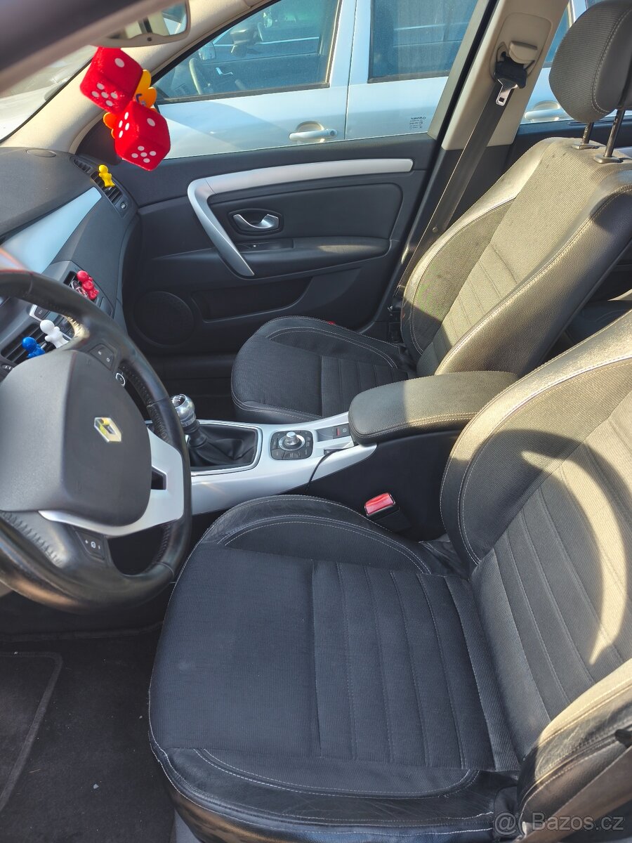Renault Laguna 3 - 17