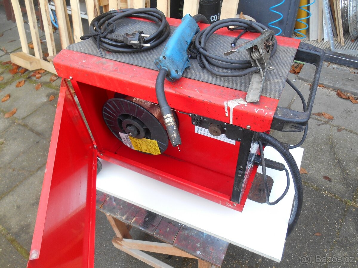 svářečka SAB Daco mig151 s bombou co2 - 17