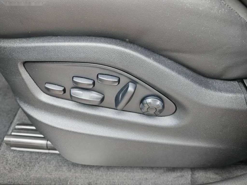 Porsche Cayenne, 3.0 V6 Coupe MY2025 - 17