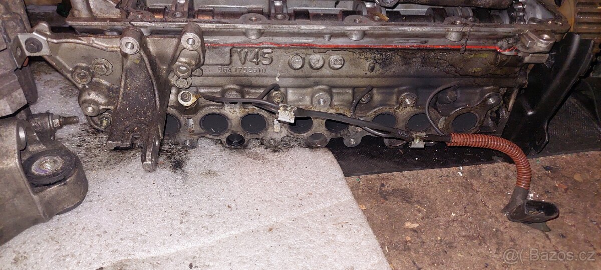 Volvo V50 na díly - 17