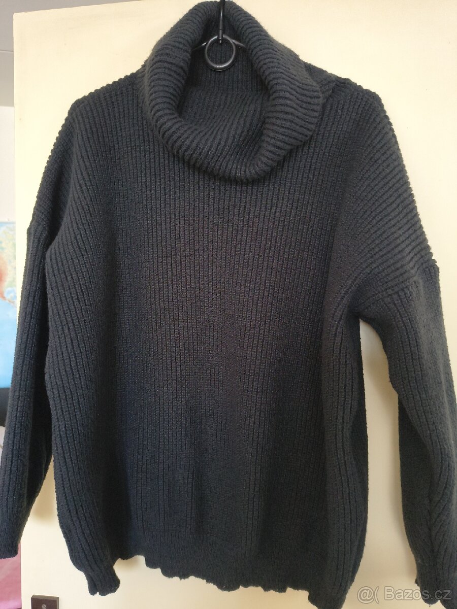 Dámské oblečení mix M - 17