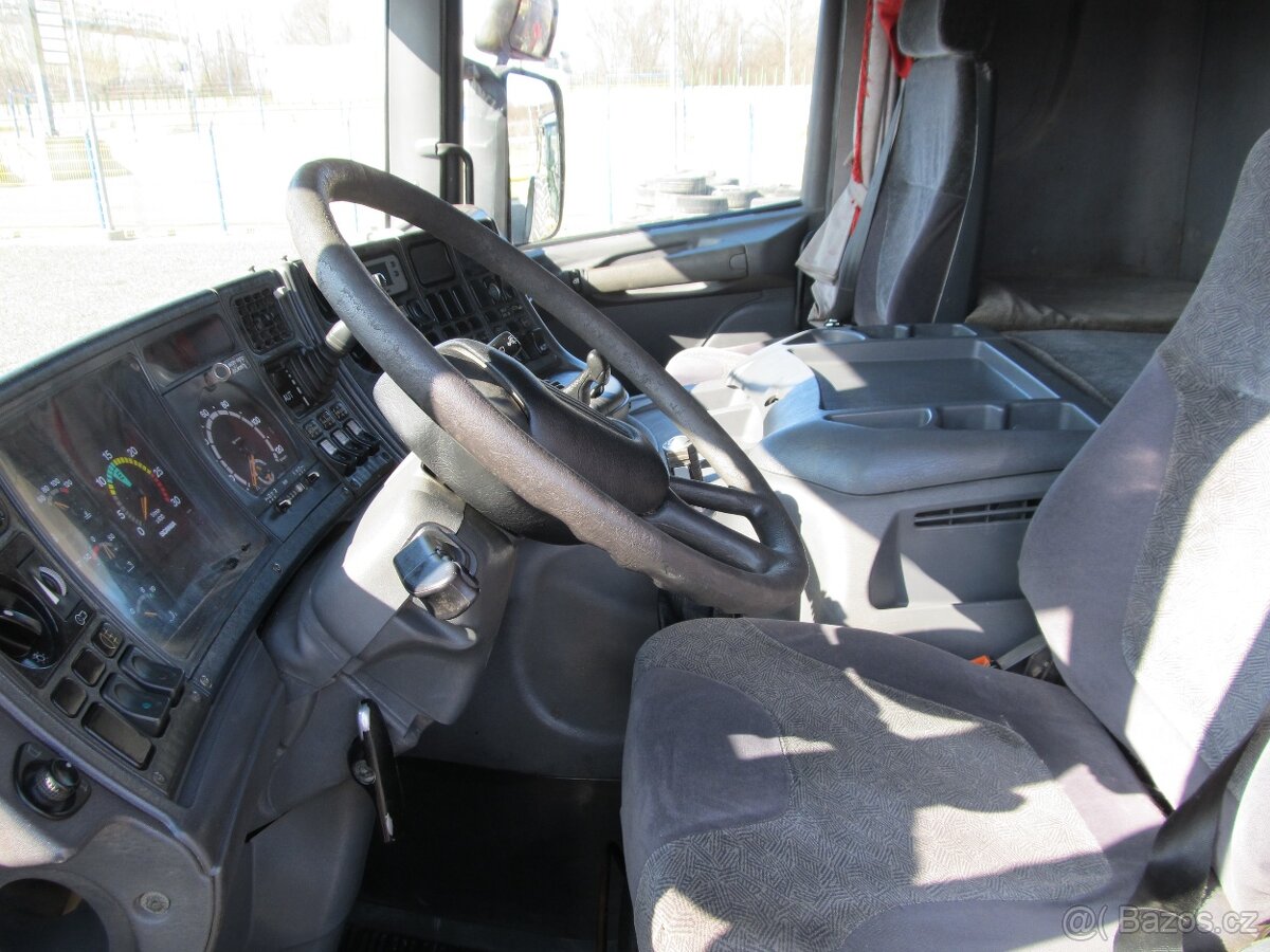 Scania DC 1201 8x6 sklápěč - 17