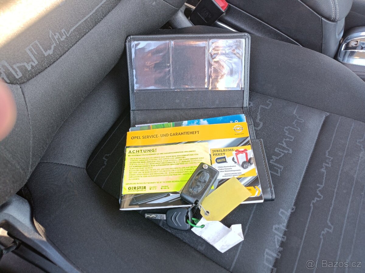 Opel Meriva, 1.4-88 kW,klima,r.13.servisní - 17