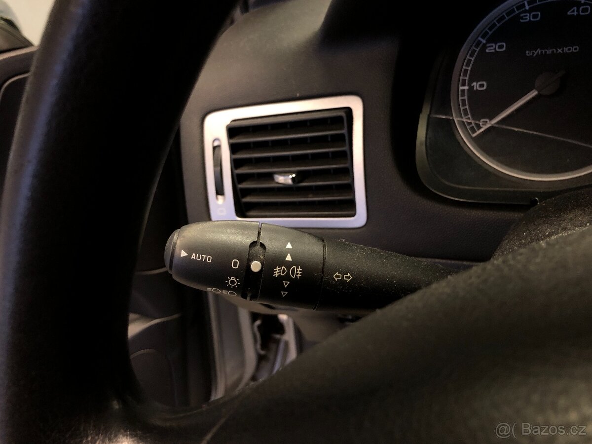 PEUGEOT 307 1.6 16V - 17