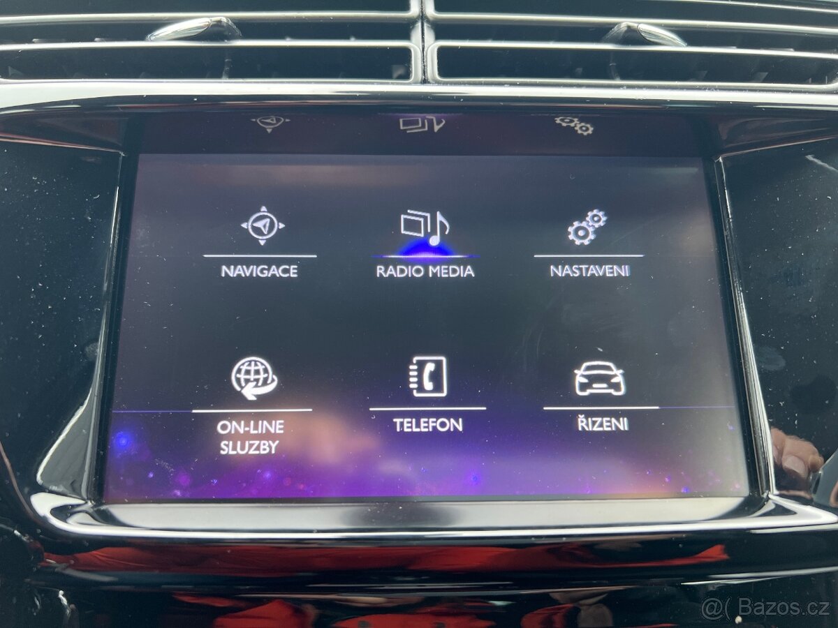 Citroen DS3 1.2 110k NAVI ZÁRUKA SERVIS - 17