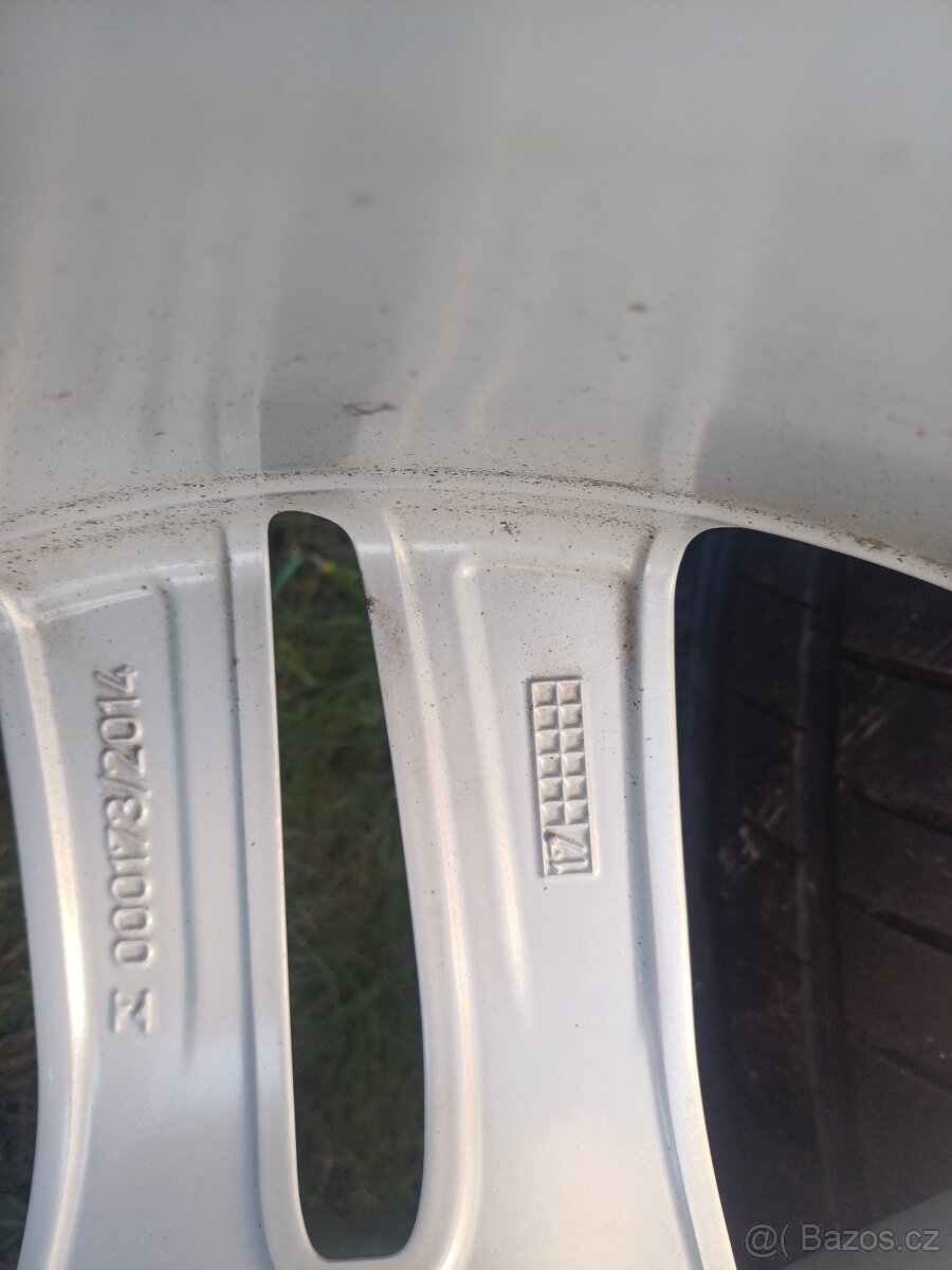 VW Alu kola 7J 17 et 42 originál, rozteč 5x112 - 17
