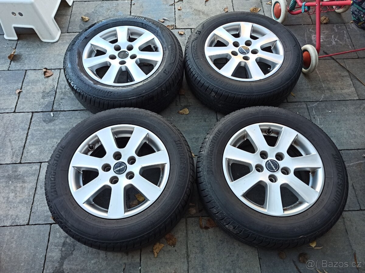 VW CADDY LIFE, 1,9 TDi, 77kW, rodinné auto - 17