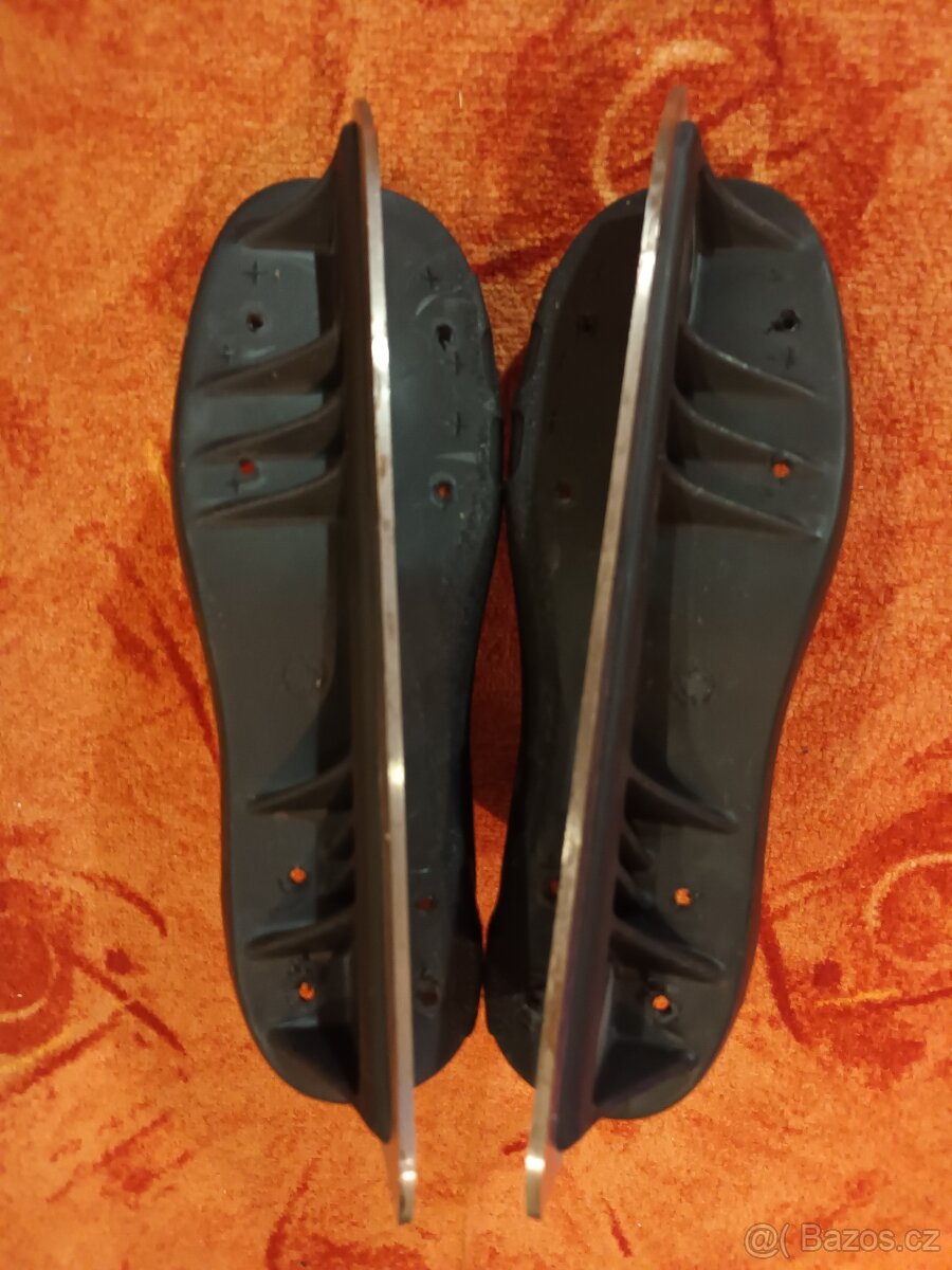 Brankářské brusle Bauer Vapor 2x pro,7EE, EUR42 - 17