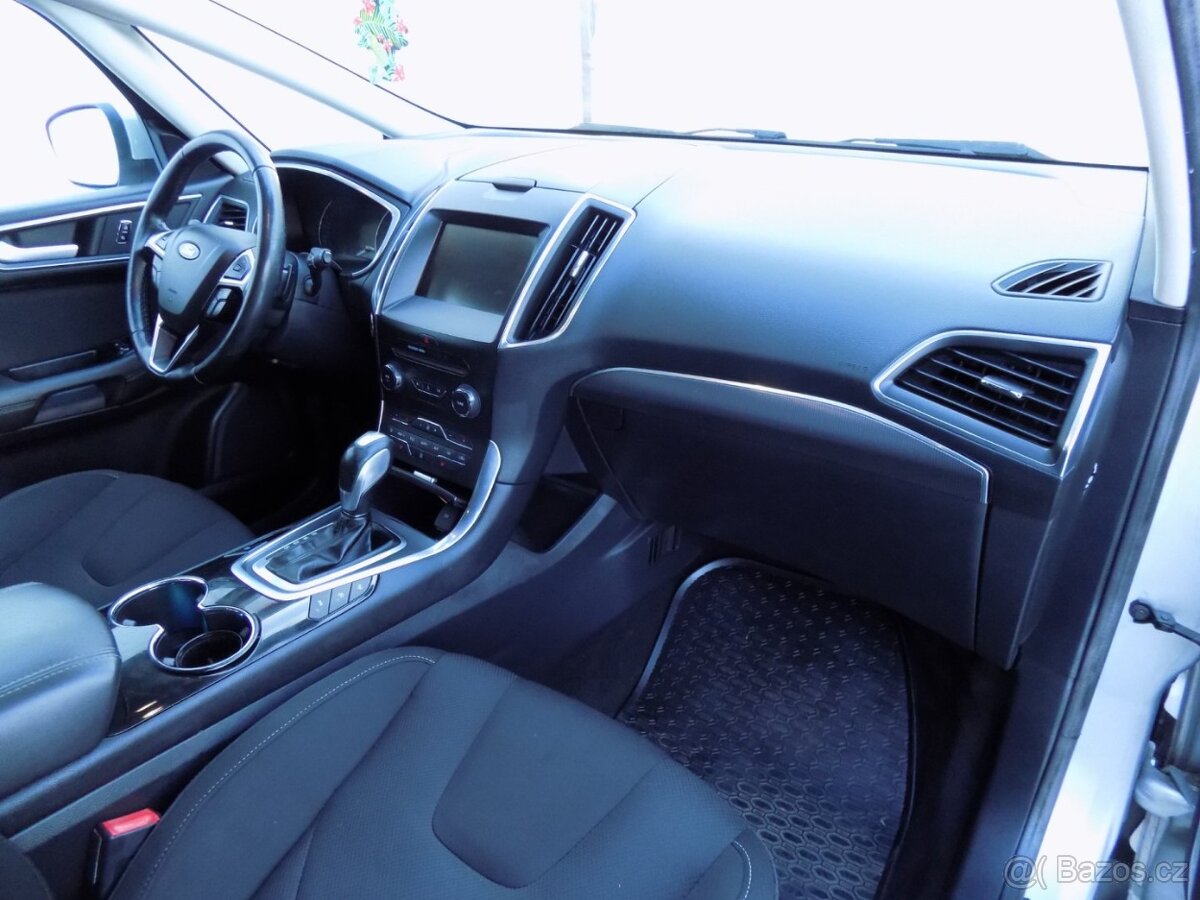 Ford S-MAX 2.0TDCi/Titanium/AT/LED/ - 17