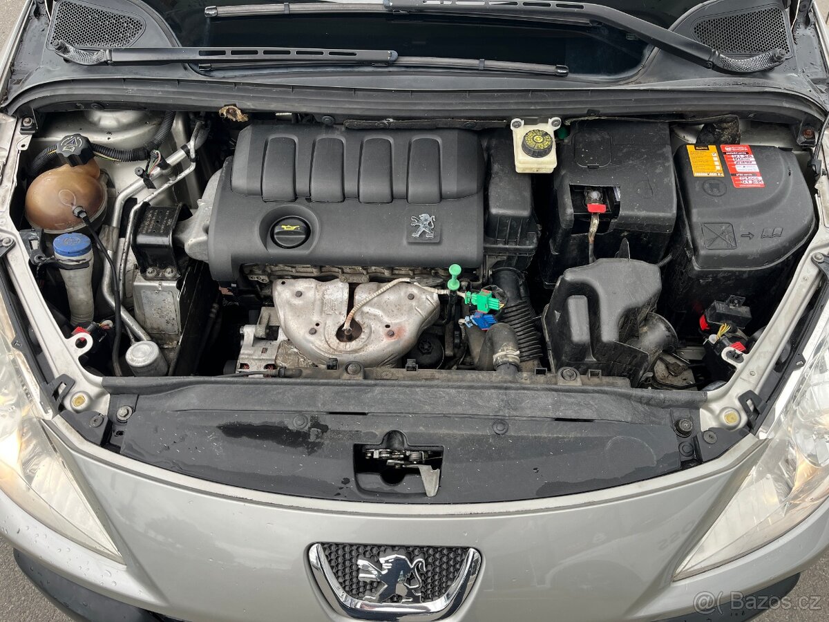 Peugeot 307 1,4 i 16v - 17
