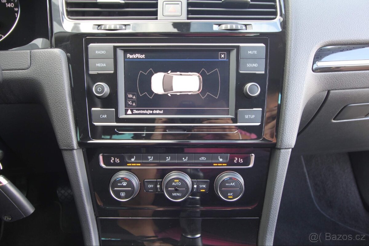 GOLF 7,1.4TSI,92kw,R-Line,HIGH,KURKUMA,r18,Full LED,67 900km - 17