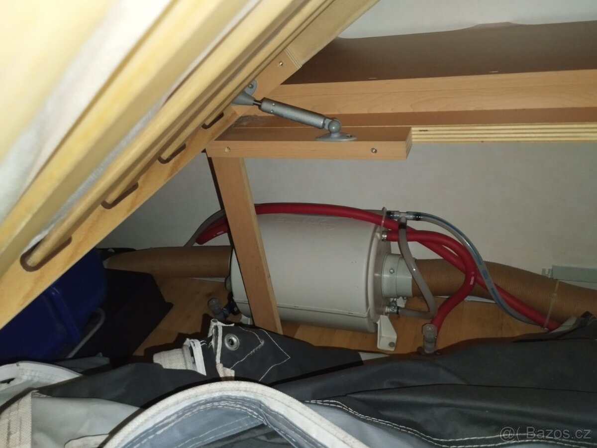 KNAUS 550FSK pro 6. Pevné palandy. 100km/h. STAN - 17