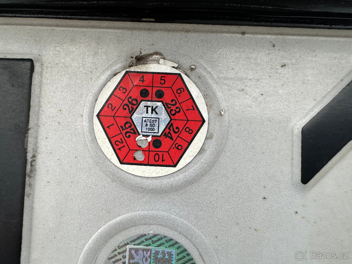 Volkswagen Golf V 1.6i, 75kW, 2006, edice GOAL - 17